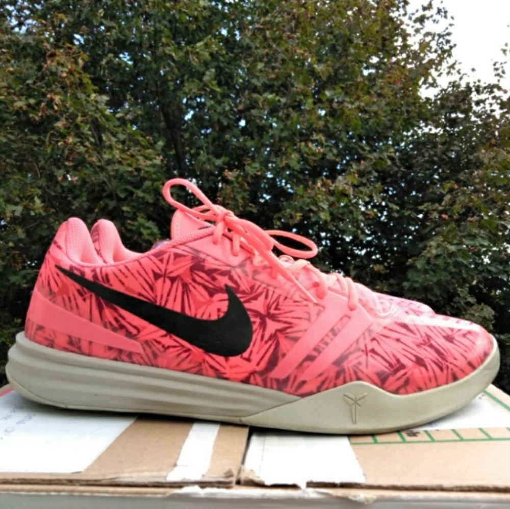 Nike Kobe Mentality size 15